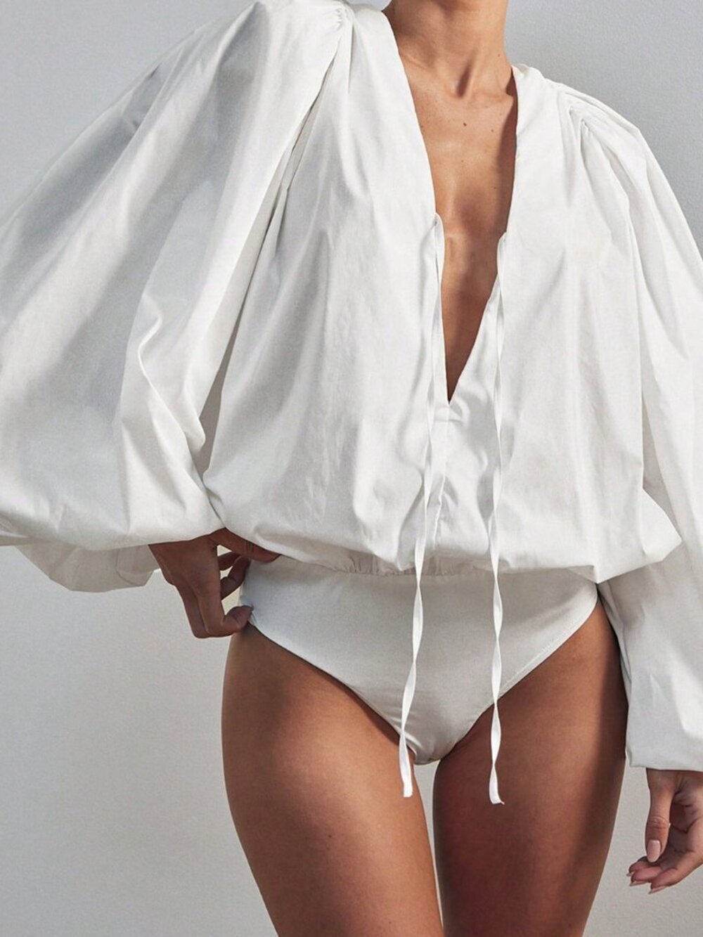 White Casual Women's Sexy Bodysuit V Neck Long Sleeve